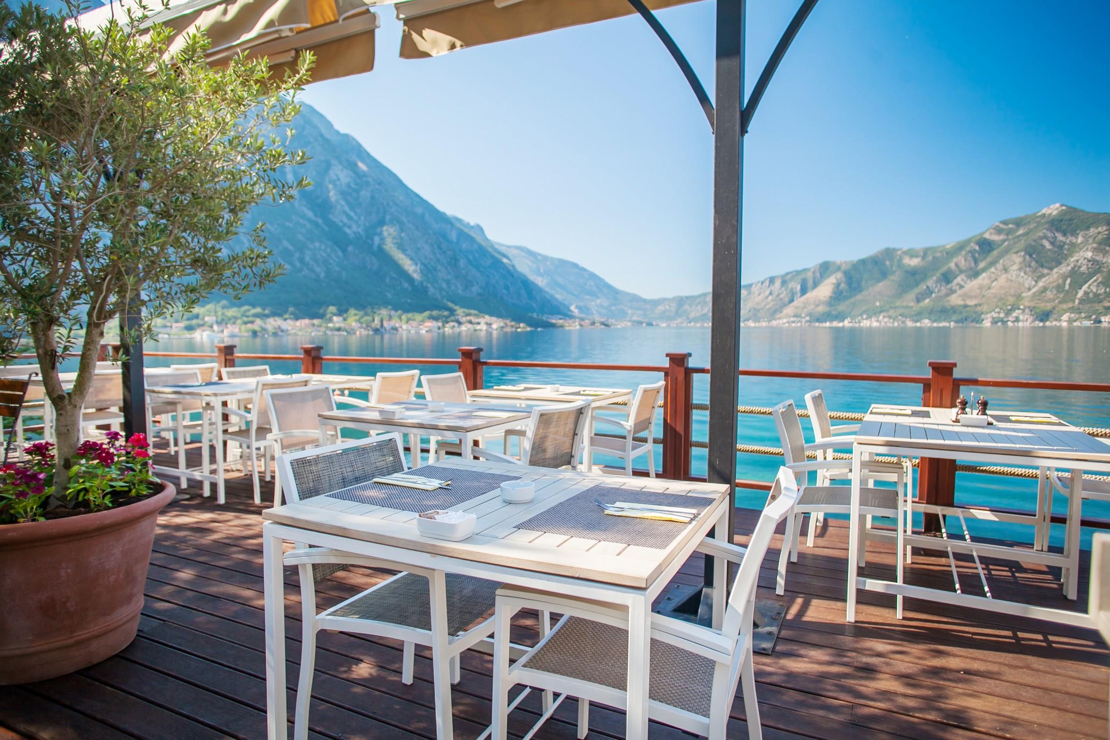 Hotel Casa Del Mare - Amfora Kotor Bagian luar foto