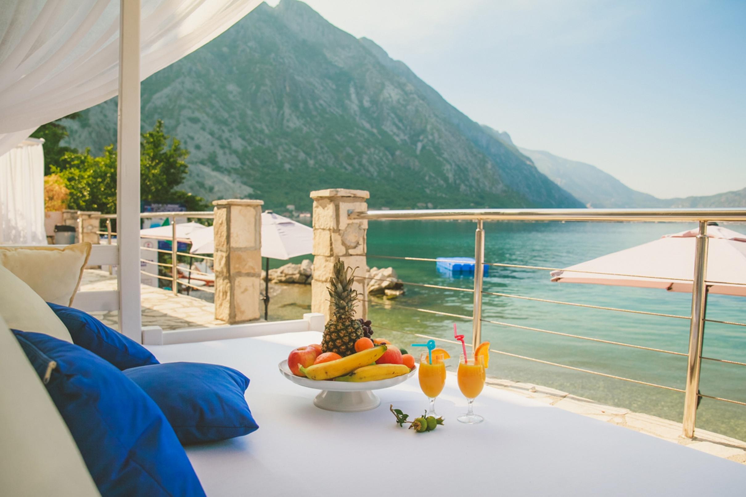 Hotel Casa Del Mare - Amfora Kotor Bagian luar foto
