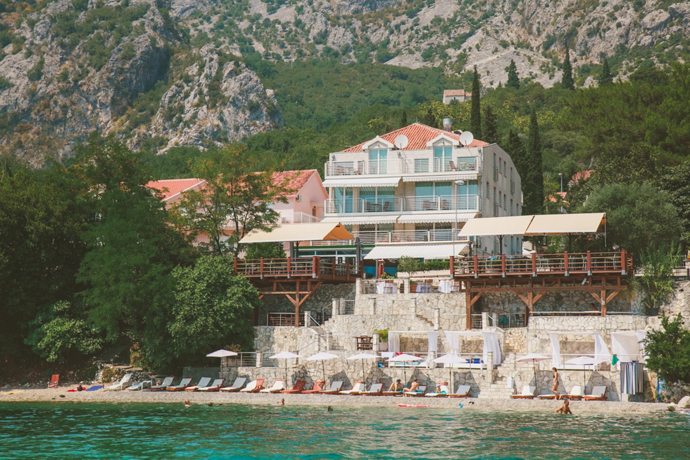 Hotel Casa Del Mare - Amfora Kotor Bagian luar foto