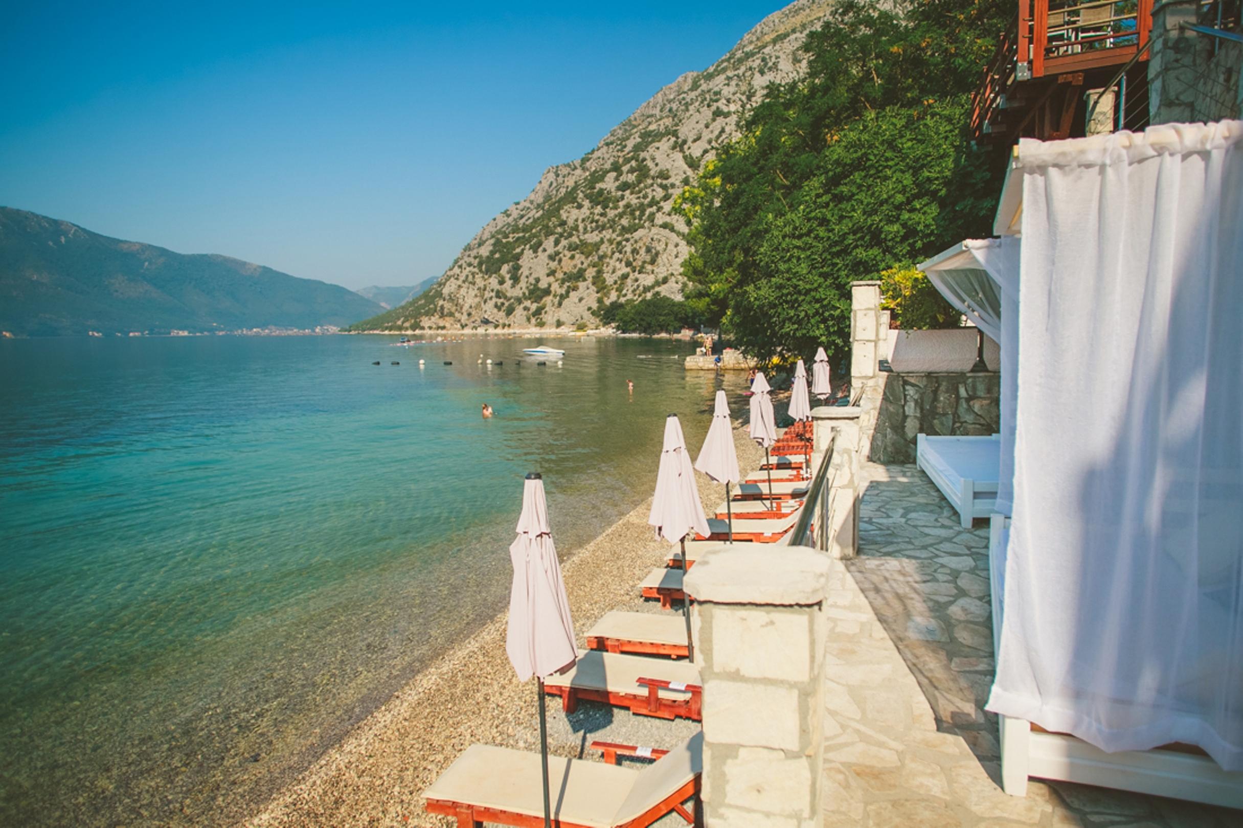 Hotel Casa Del Mare - Amfora Kotor Bagian luar foto